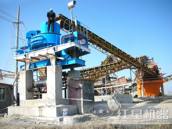 ��ɰ����ҵ�ֳ�