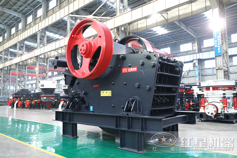 颚式破碎机石英粉碎粗碎机 颚式破碎机石英粉碎粗碎机