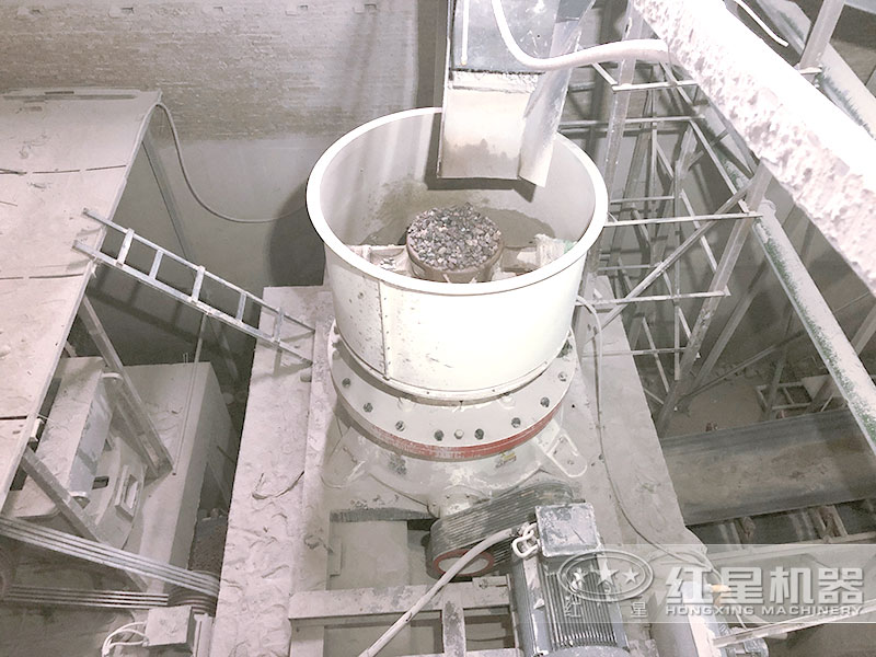 单缸液压圆锥破破碎现场 单缸液压圆锥破破碎现场