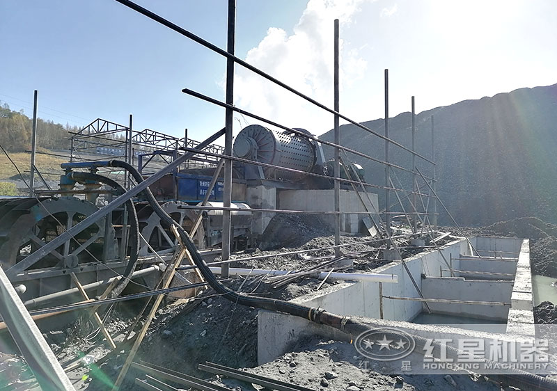 格子型球磨机时产量200吨客户现场 格子型球磨机时产量200吨客户现场