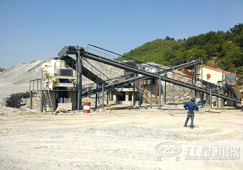 石头制砂现场 石头制砂现场