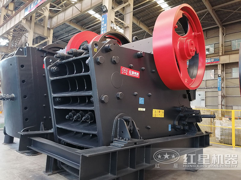 鄂式破碎机 鄂式破碎机