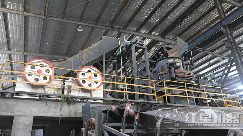 2台69颚破机搭配制砂机配置的生产线 2台69颚破机搭配制砂机配置的生产线