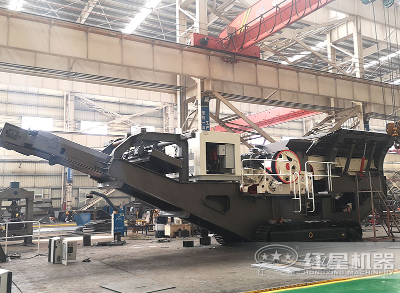 移动破碎机转场作业方便、快捷 移动破碎机转场作业方便、快捷