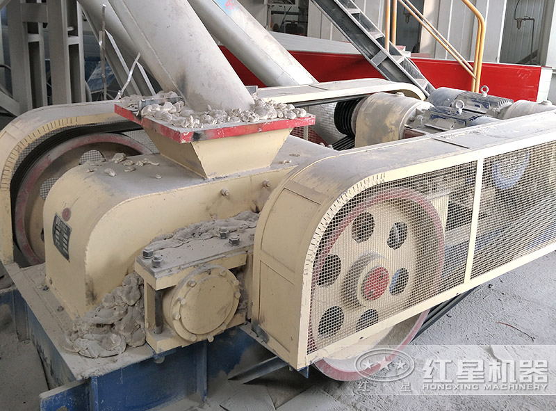 鄂破+对辊破+配套设备配置的制砂生产线 鄂破+对辊破+配套设备配置的制砂生产线