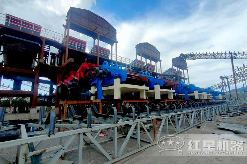大型洗沙厂采用多台小型洗砂机设备 大型洗沙厂采用多台小型洗砂机设备