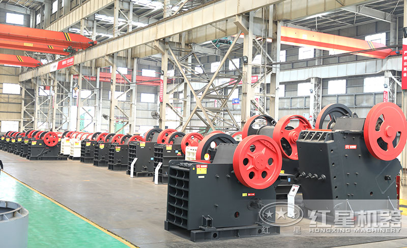 易彩堂机器75破碎机车间展示,货源充足 易彩堂机器75破碎机车间展示,货源充足