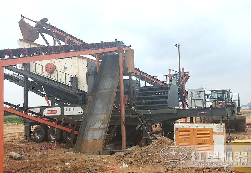 建筑垃圾处理设备-移动破碎站搭载圆锥破作业 建筑垃圾处理设备-移动破碎站搭载圆锥破作业