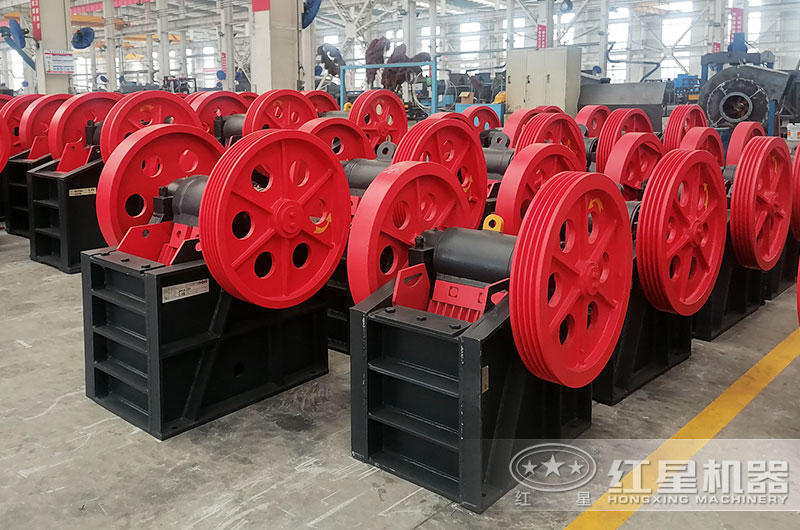 小型金矿石碎石机图片 小型金矿石碎石机图片