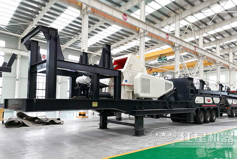 这种是移动锤式破碎机 这种是移动锤式破碎机