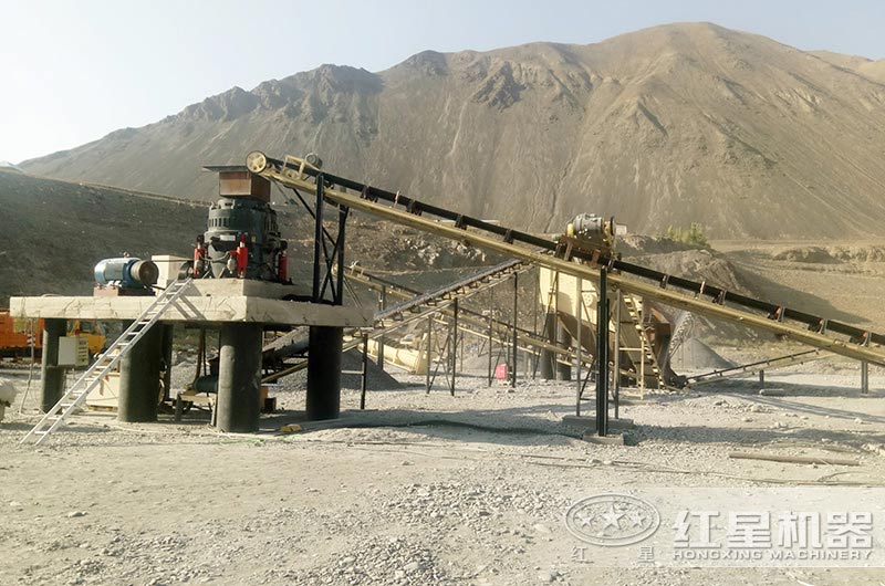 石头破碎机现场 石头破碎机现场