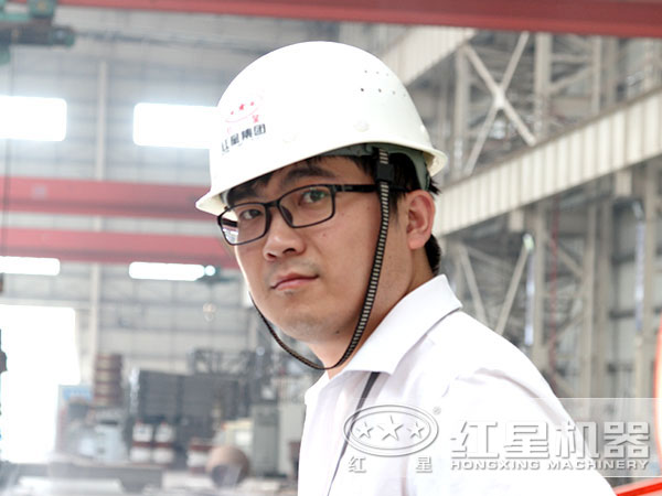 �ײ�����ϯ���ʦ