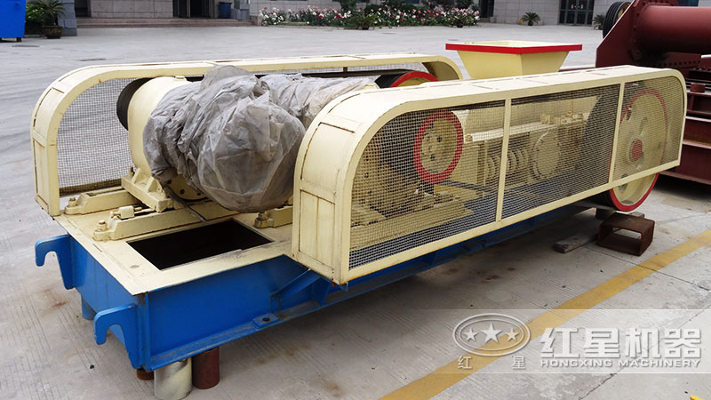 �Թ�����չʾ