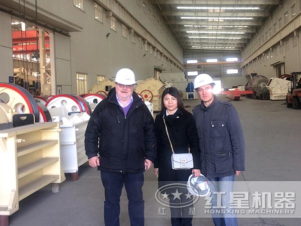 ��ʯ���ͻ���Ӱ