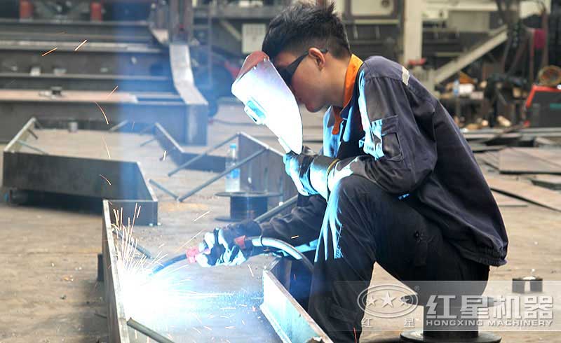 �ײ������칤���Ƚ�