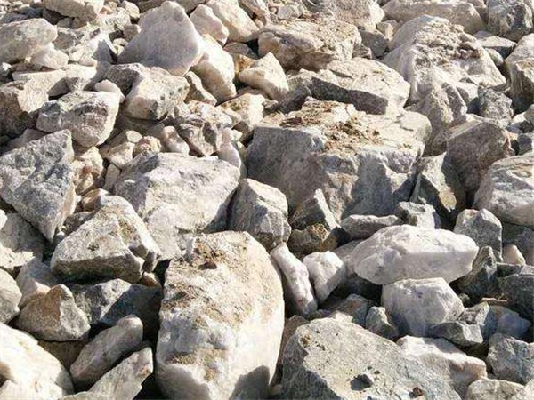 ������ʯͷ