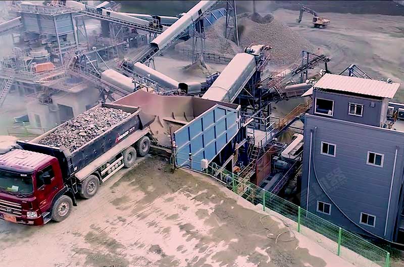 ����ɰʯ�ϳ�