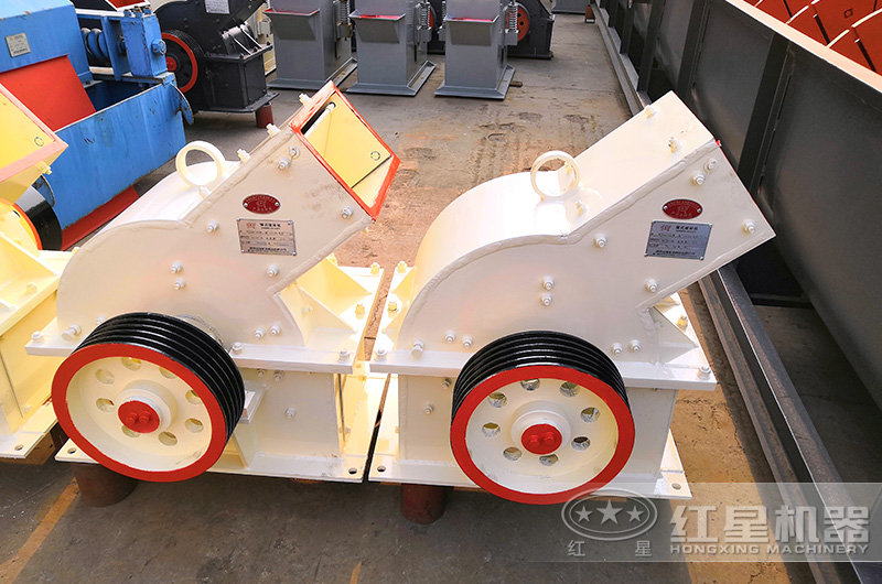 �ײ���С�ʹ�ʽ�������ӭ���ؼ�