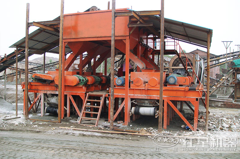 ɽ��С�ͶԹ���ɰ���ֳ�ͼƬ